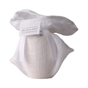 Bed-Bath-Body-artisan-ceramic-cactus-cup-candle-in-white-linen-bag